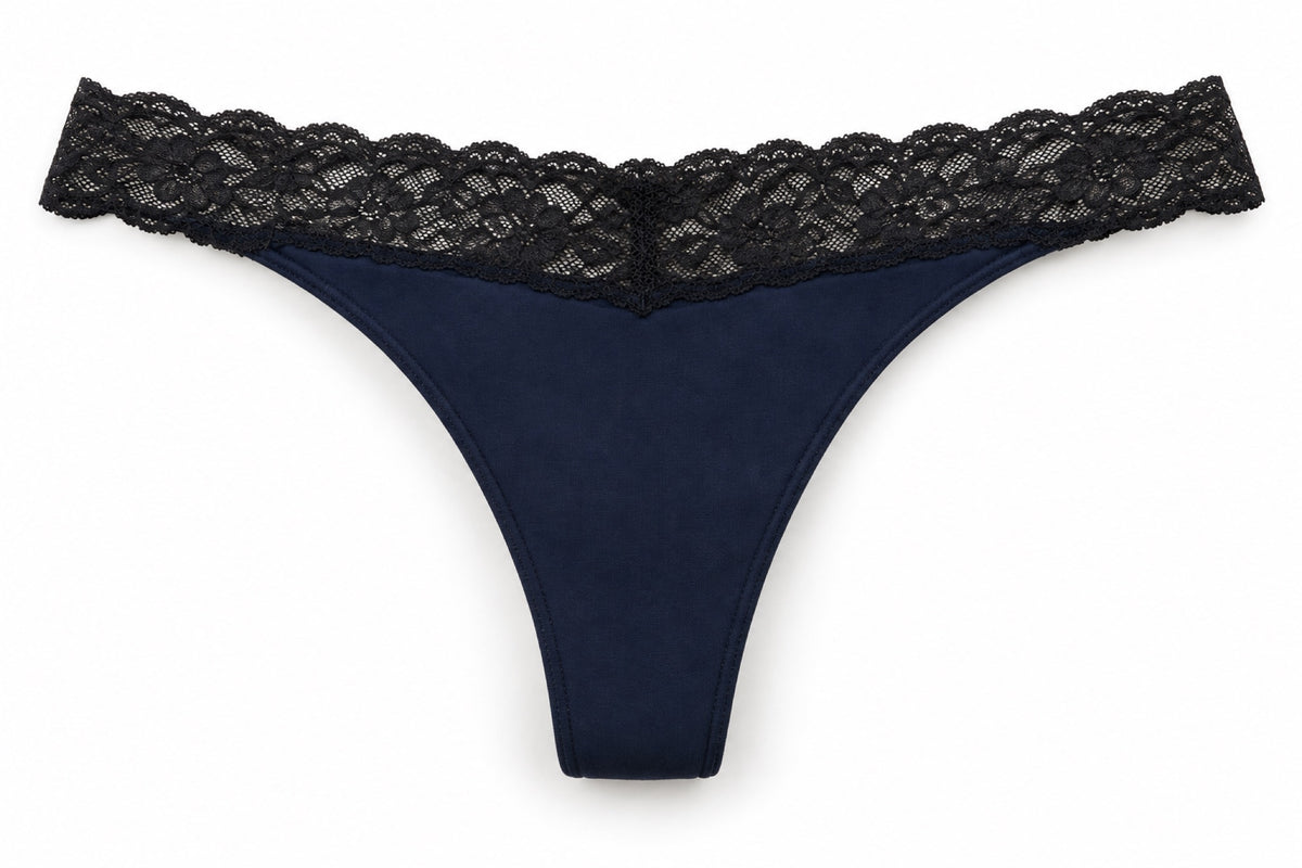Mongato Basic Thong period underwear with lace waistband, front view