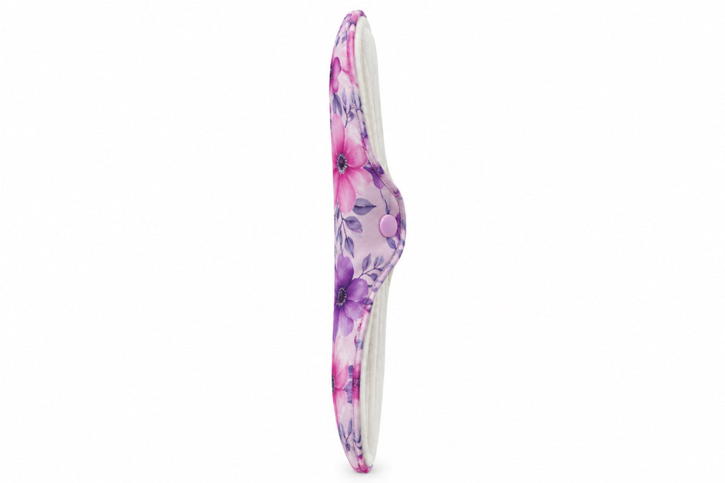 Mongato Floral Pad reusable pad in a floral print, side view